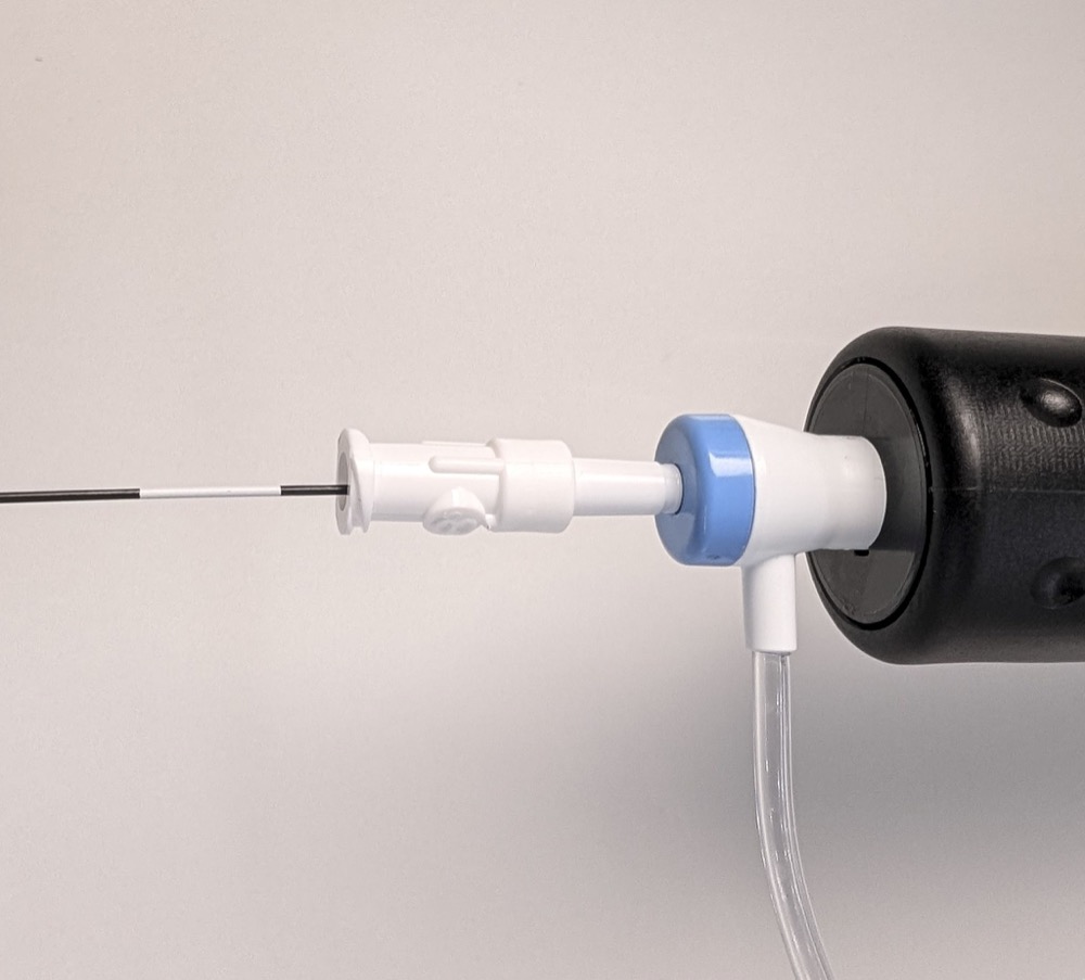 Visible marker band on the LightningWire guidewire